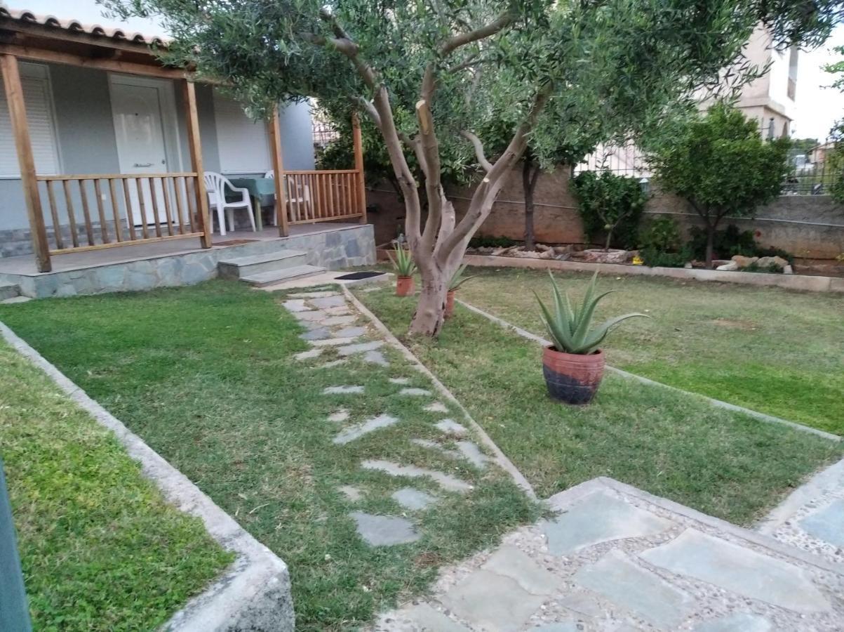 Garden House-Free Transfer From Airport Vila Loútsa Exterior foto