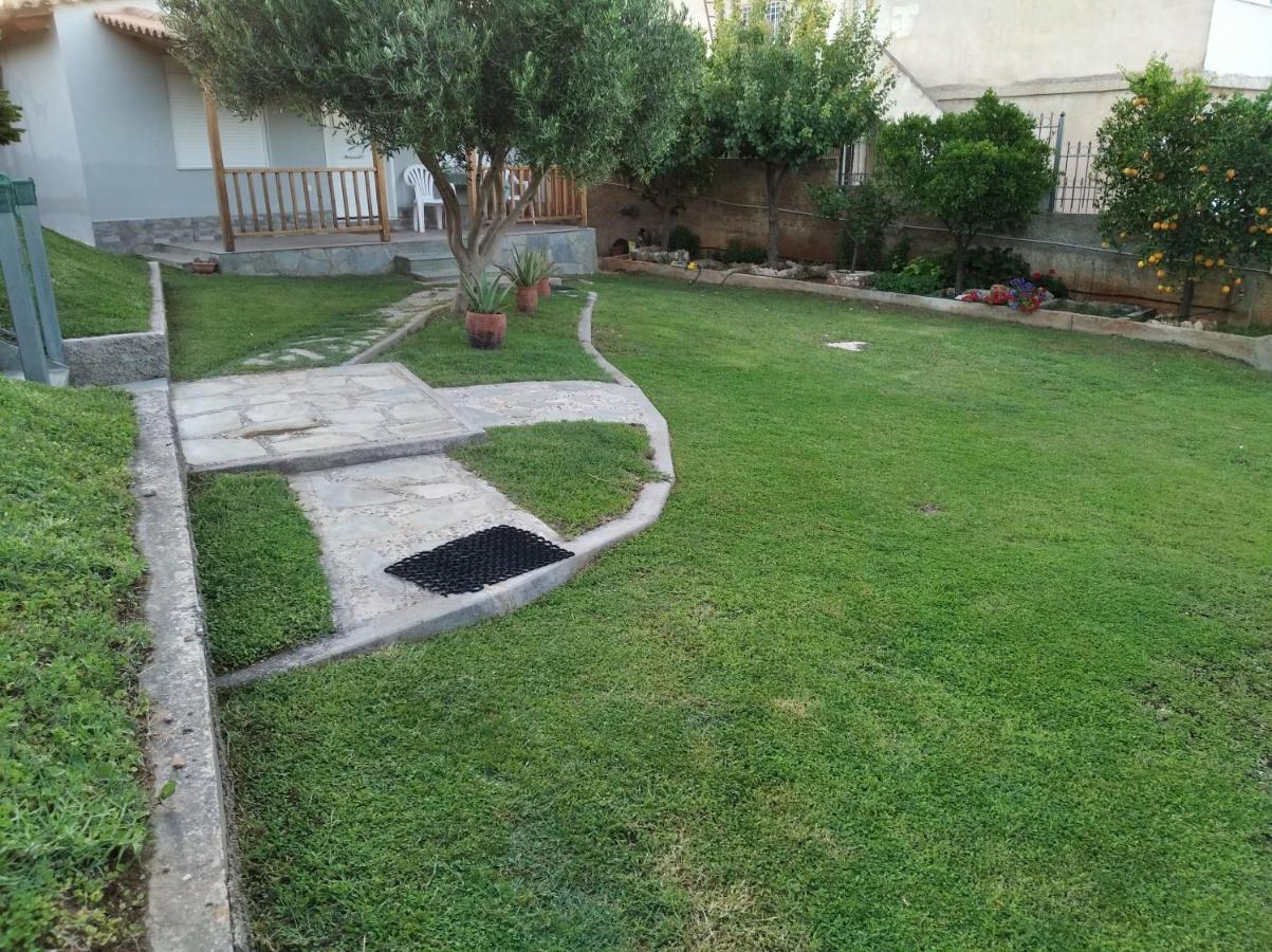 Garden House-Free Transfer From Airport Vila Loútsa Exterior foto
