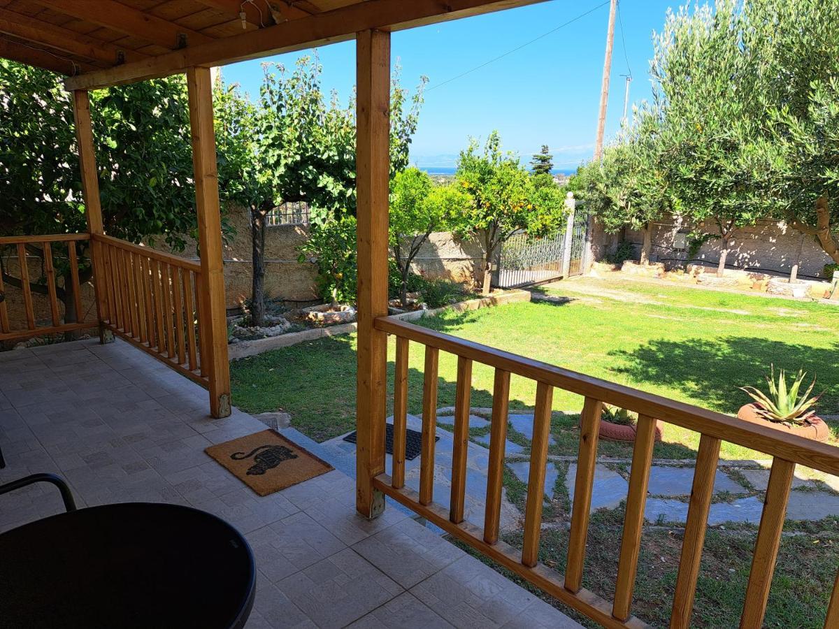 Garden House-Free Transfer From Airport Vila Loútsa Exterior foto