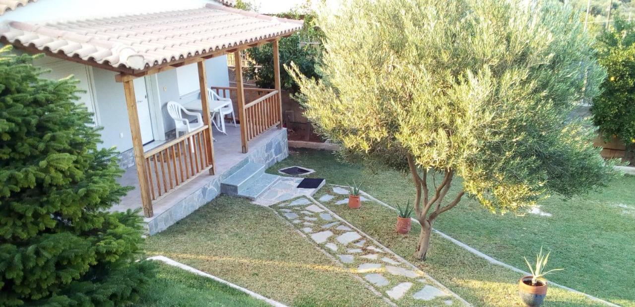 Garden House-Free Transfer From Airport Vila Loútsa Exterior foto